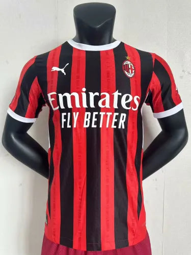 AC Milan Home Man Player Jersey 2024/2025