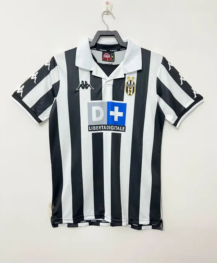 Juventus Home Retro Jersey 1999/2000